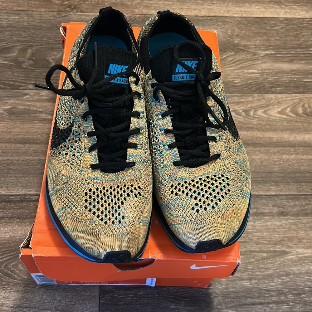 Nike Racers - Picture 3 of 6